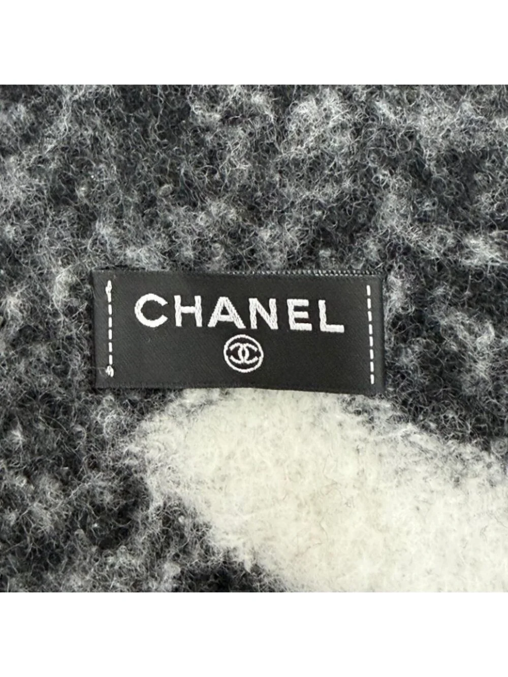 Chanel Cashmere Silk CC Logo Design Fringe Scarf White Black
